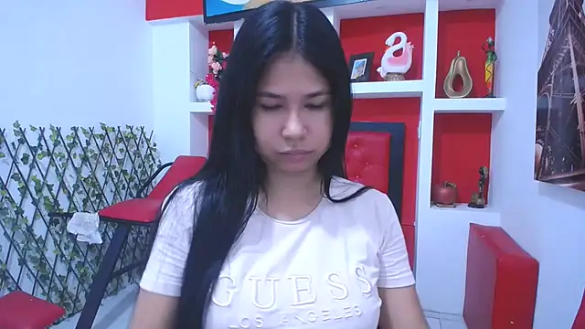 Letty Plugxo online show from 01/19/26, 01:48