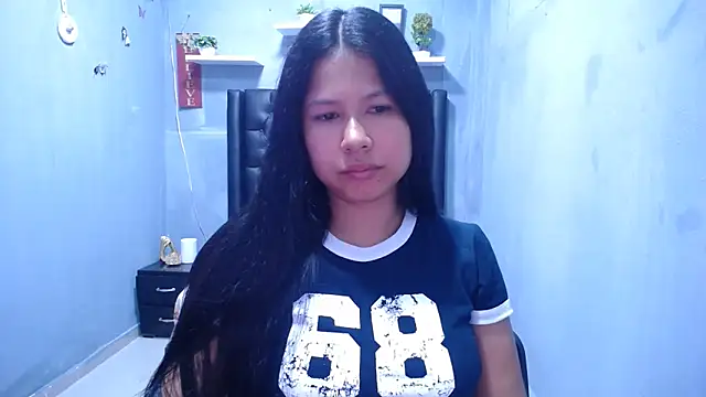 Letty Plugxo online show from 04/01/26, 01:23