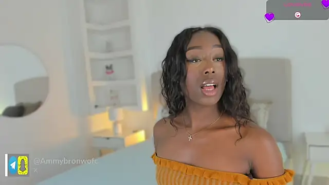 Snapshot of Ammy_xx chatting on 11/15/25, 08:38 Ammy xx online show from 11/15/25, 08:38