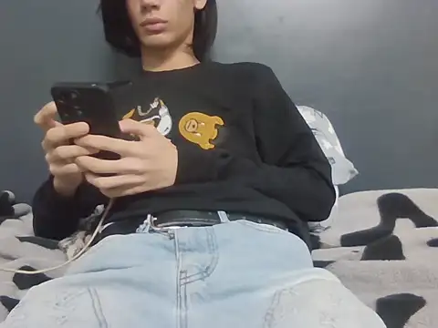 Snapshot of kk20fg chatting on 02/02/26, 12:59 kk20fg online show from 02/02/26, 12:59