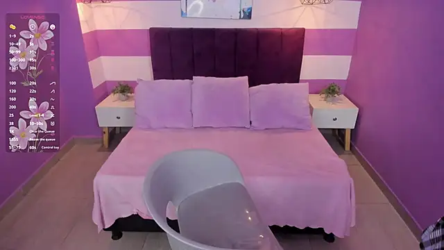 ScarletGV online show from 02/11/25, 07:54