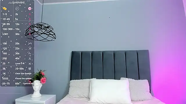 ScarletGV online show from 03/22/25, 04:04