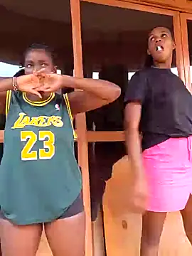 Snapshot of hotpussy-11 chatting on 12/10/24, 11:54 hotpussy-11 online show from 12/10/24, 11:54