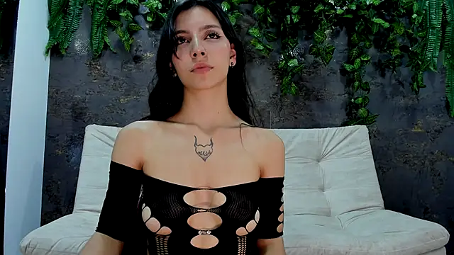 alice greco online show from 12/15/25, 03:44