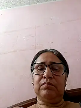 Snapshot of _candi chatting on 02/07/25, 06:56 candi online show from 02/07/25, 06:56