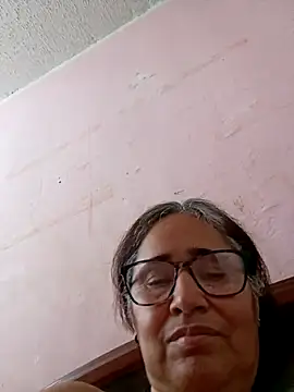 Snapshot of _candi chatting on 03/13/25, 05:50 candi online show from 03/13/25, 05:50