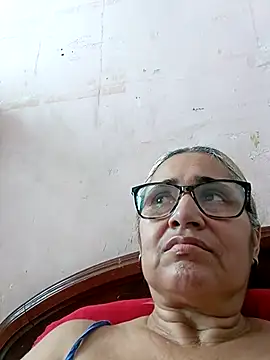 Snapshot of _candi chatting on 09/08/25, 07:13 candi online show from 09/08/25, 07:13