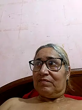 Snapshot of _candi chatting on 09/18/25, 02:35 candi online show from 09/18/25, 02:35