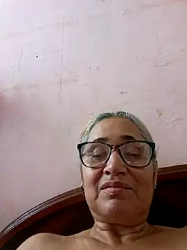 Snapshot of _candi chatting on 09/23/25, 05:27 candi online show from 09/23/25, 05:27
