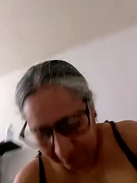  candi online show from 04/14/26, 02:34