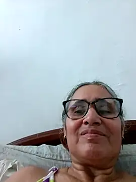  candi online show from 04/19/26, 06:21