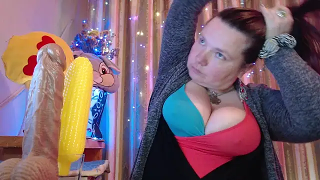 amorelara online show from 04/21/26, 08:53