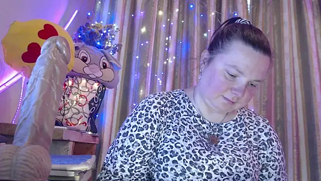 amorelara online show from 04/22/26, 10:17