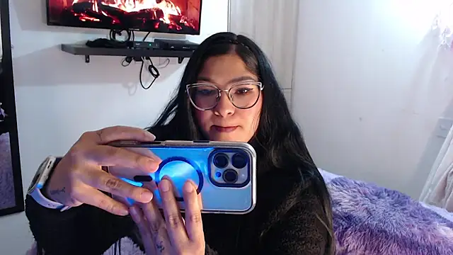 Snapshot of Prins_jazmin chatting on 05/18/26, 04:07 Prins jazmin online show from 05/18/26, 04:07