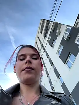 RiriRoseey online show from 10/30/25, 08:05