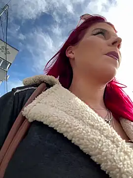 RiriRoseey online show from 04/24/26, 07:22