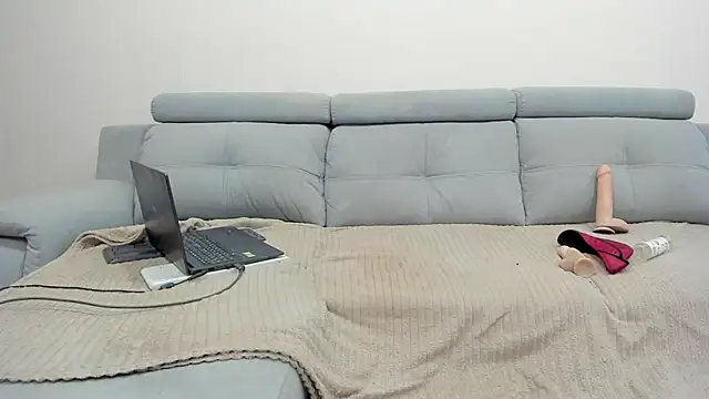 Kristina Sinclair online show from 02/21/25, 06:59