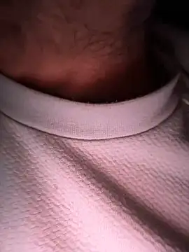 Snapshot of Shyboy817 chatting on 09/26/25, 08:46 Shyboy817 online show from 09/26/25, 08:46