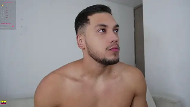 Snapshot of daniel_mejia1 chatting on 02/18/26, 12:01 daniel mejia1 online show from 02/18/26, 12:01