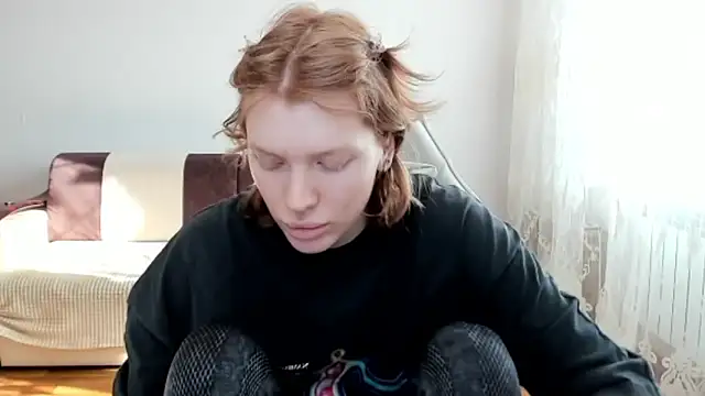 StellaDavis online show from 04/23/26, 12:29