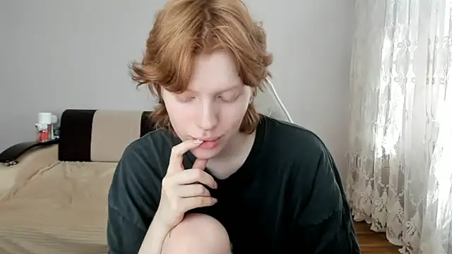 StellaDavis online show from 07/12/26, 10:39