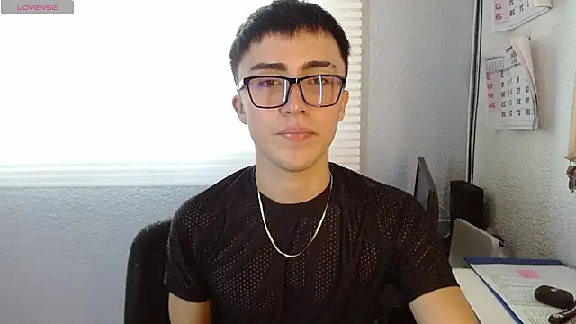 santi-fabulous online show from 12/28/24, 09:40