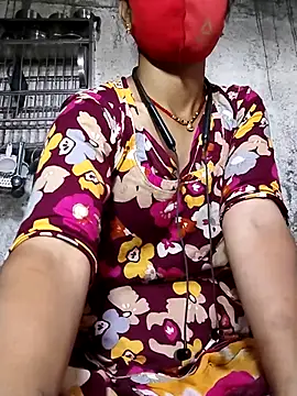 Snapshot of Anushka_Ji chatting on 06/07/26, 02:05 Anushka Ji online show from 06/07/26, 02:05