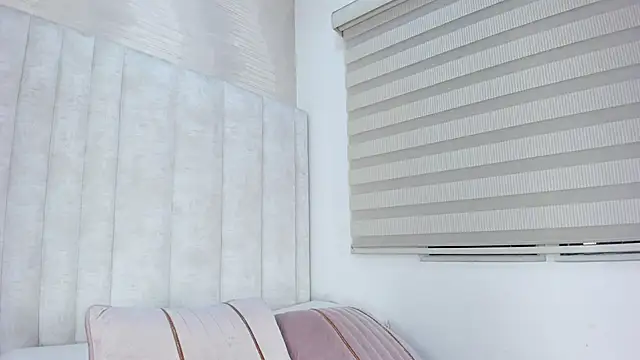 im giselle  online show from 10/23/25, 06:02