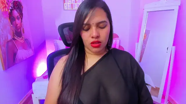 krishaa  online show from 12/17/25, 04:57