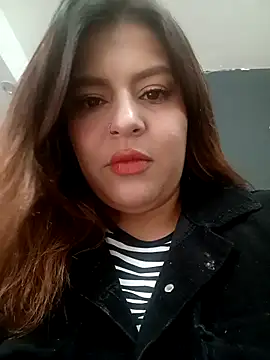  poison sweet online show from 10/31/25, 03:46