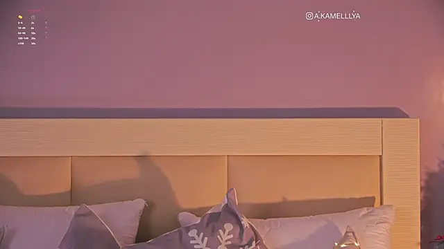 iKamelllya online show from 01/09/25, 02:51