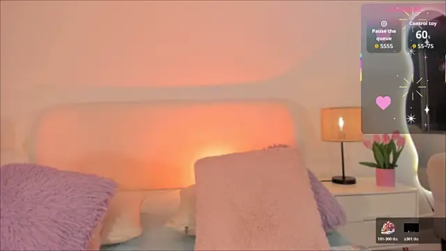 Megan-holly online show from 10/25/25, 08:47