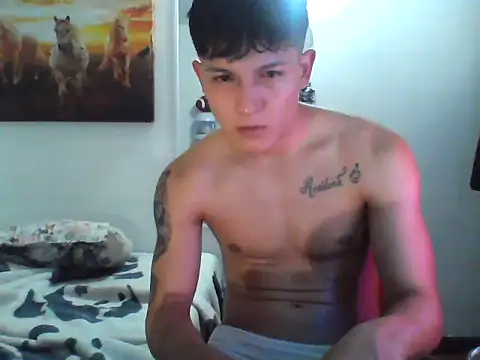 Snapshot of Pharaon_71 chatting on 02/15/25, 05:51 Pharaon 71 online show from 02/15/25, 05:51