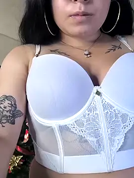 Lina23  online show from 11/29/25, 03:37