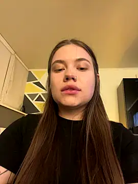 Snapshot of Vikki_toriya chatting on 09/26/25, 09:30 Vikki toriya online show from 09/26/25, 09:30