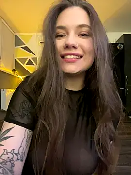 Vikki toriya online show from 11/05/25, 01:05