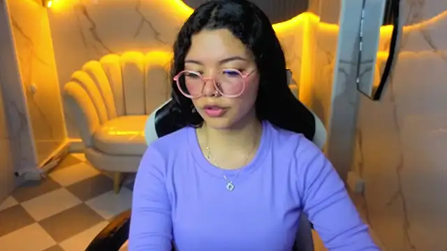 victoria castillo b online show from 02/26/26, 07:57