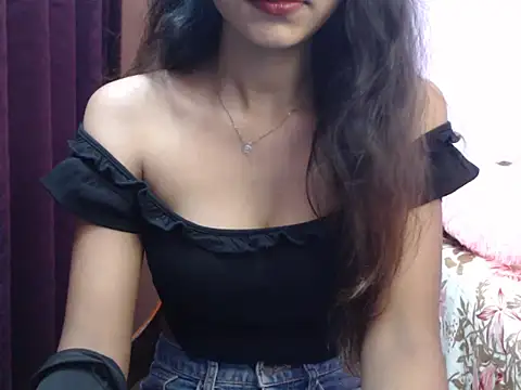 Snapshot of Angel_kiyara chatting on 09/17/25, 06:20 Angel kiyara online show from 09/17/25, 06:20