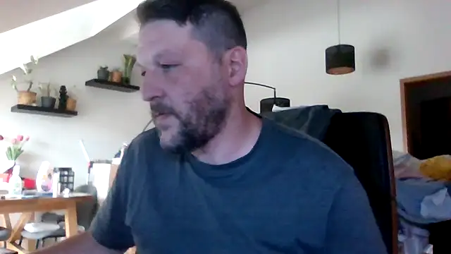 BennyLommy online show from 06/12/26, 10:36