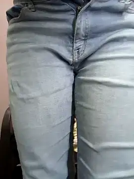 Snapshot of Sarita_7 chatting on 01/10/25, 12:58 Sarita 7 online show from 01/10/25, 12:58