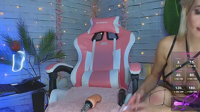 Snapshot of Milana_Sapphire chatting on 01/08/25, 09:53 Milana Sapphire online show from 01/08/25, 09:53