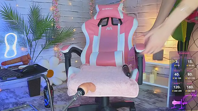 Snapshot of Milana_Sapphire chatting on 01/14/25, 10:48 Milana Sapphire online show from 01/14/25, 10:48