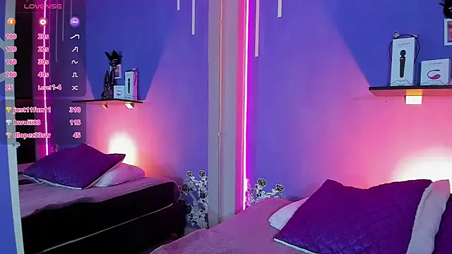 Snapshot of Alexa_Espinoza chatting on 01/21/25, 01:22 Alexa Espinoza online show from 01/21/25, 01:22