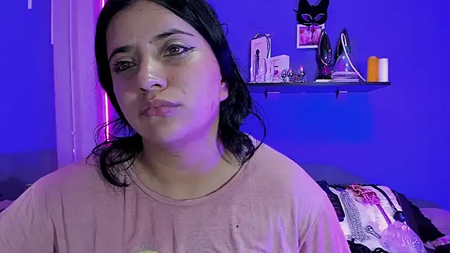 Snapshot of Alexa_Espinoza chatting on 02/04/25, 02:28 Alexa Espinoza online show from 02/04/25, 02:28