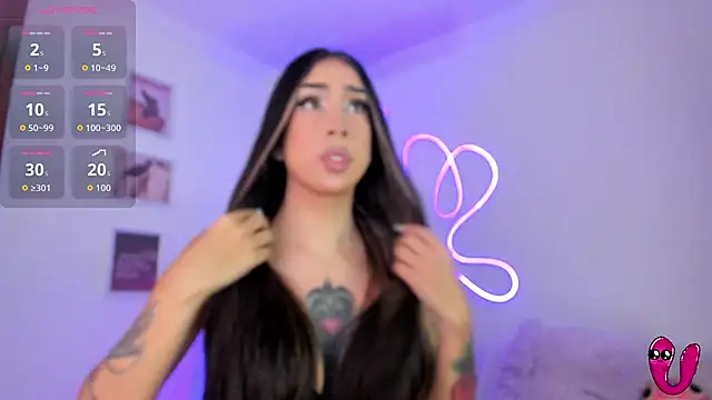 JulietaBomGV online show from 10/26/25, 01:55