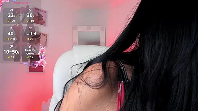 JulietaBomGV online show from 06/27/26, 06:07