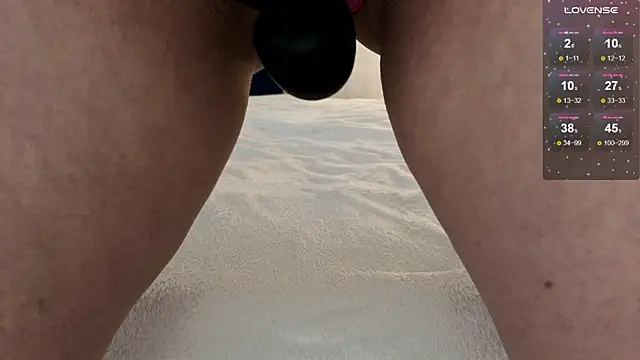 Snapshot of Brilliant-Kiss chatting on 09/12/25, 05:35 Brilliant-Kiss online show from 09/12/25, 05:35