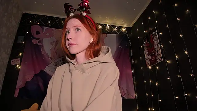 Snapshot of FruttiTatti chatting on 12/08/24, 11:40 FruttiTatti online show from 12/08/24, 11:40