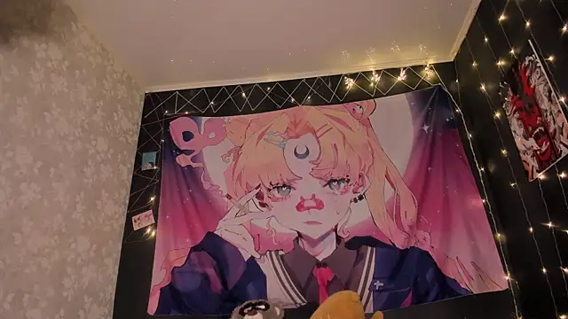 Snapshot of FruttiTatti chatting on 12/11/24, 09:12 FruttiTatti online show from 12/11/24, 09:12