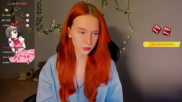 Snapshot of FruttiTatti chatting on 10/25/25, 05:19 FruttiTatti online show from 10/25/25, 05:19